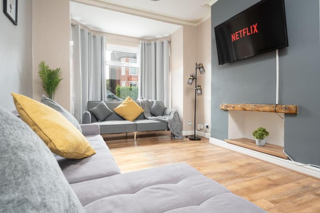 Apartamento Ideal Long Retreat - Free Parking - Pool Table