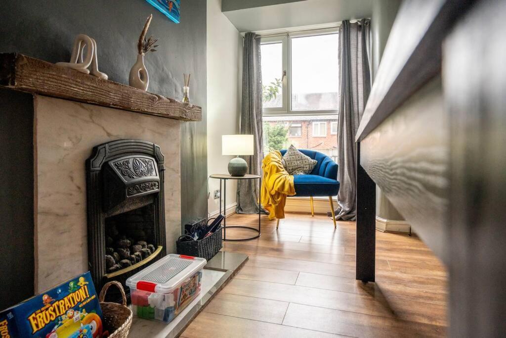 Apartment Ideal Long Retreat - Free Parking - Pool Table Manchester