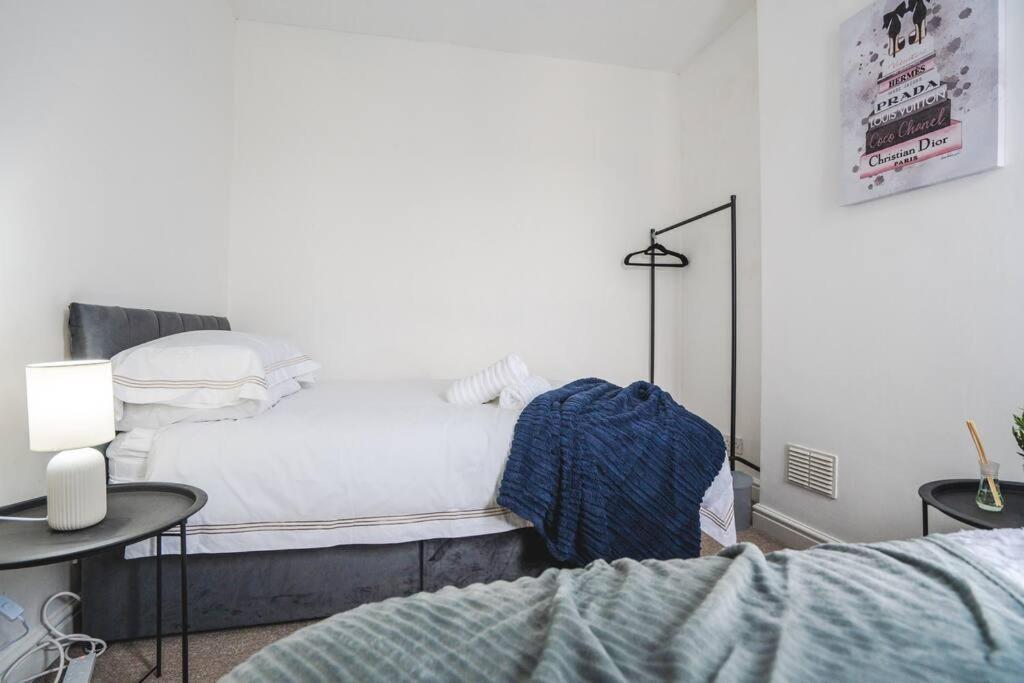 Apartment Ideal Long Retreat - Free Parking - Pool Table Manchester